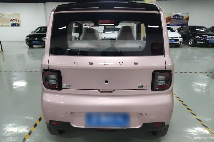 Used Geely Galaxy Panda 2025 210 km – Yuanqi Bear Exterior 4