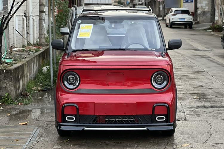 Used Geely Galaxy Panda 2025 Model 210km Panda Kart Piggy Hero Limited Edition Exterior 4
