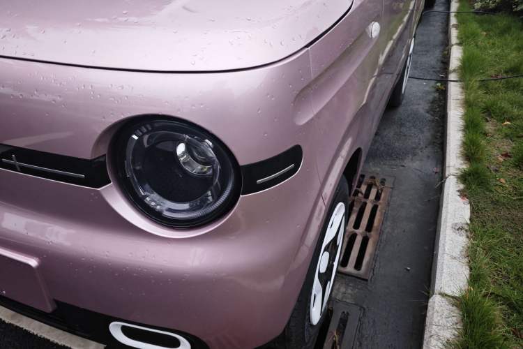 Used Geely Galaxy Panda 2025 210 km – Yuanqi Bear Exterior 5