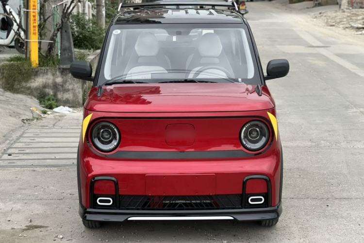 Used Geely Galaxy Panda 2025 Model 210km Panda Kart Piggy Hero Limited Edition Exterior 5