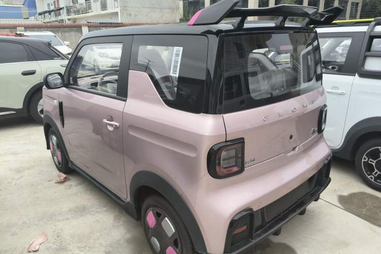 Used Geely Galaxy Panda 2025 210km Panda Kart Exterior 5