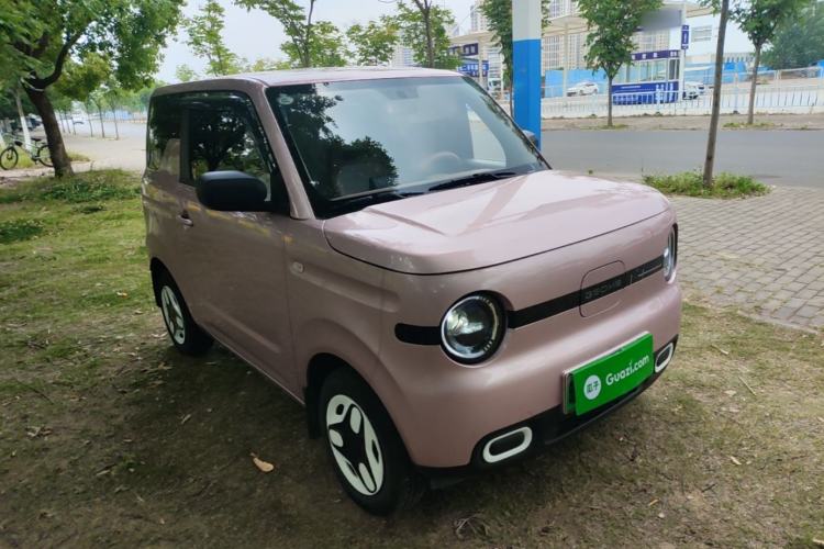 Used Geely Galaxy Panda 2025 210 km – Yuanqi Bear Front Right 45 Deg