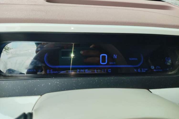 Used Geely Galaxy Panda 2025 210 km – Yuanqi Bear Instrument Cluster