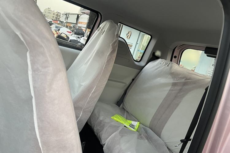Used Geely Galaxy Panda 2025 210km Panda Kart Interior 5