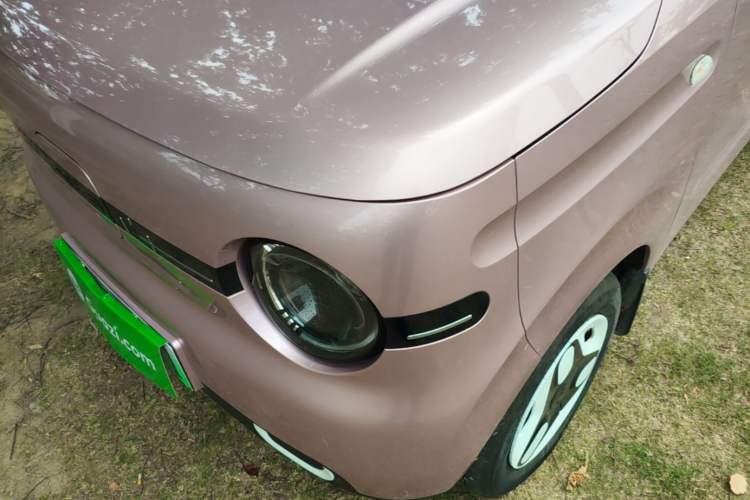 Used Geely Galaxy Panda 2025 210 km – Yuanqi Bear Left Front Headlight