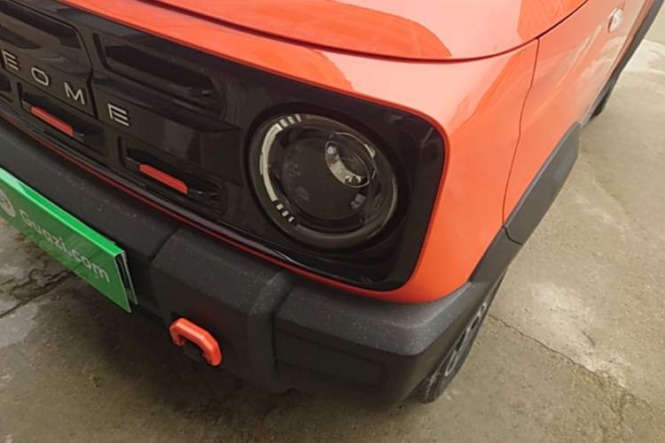 Used Geely Galaxy Panda 2025 210km Panda Rider Left Front Headlight