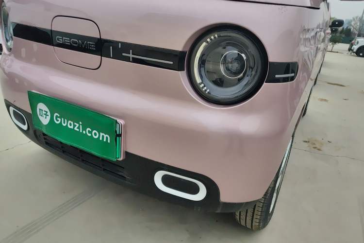 Used Geely Galaxy Panda 2025 210 km – Yuanqi Bear Left Front Headlight