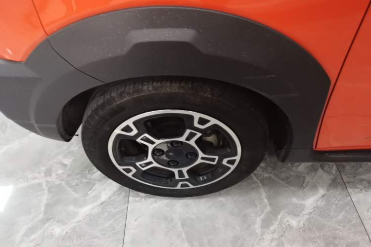Used Geely Galaxy Panda 2025 210km Panda Rider Left Front Wheel Hub
