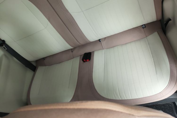 Used Geely Galaxy Panda 2025 210 km – Yuanqi Bear Left Rear Seat