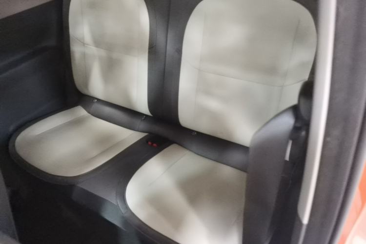 Used Geely Galaxy Panda 2025 210km Panda Rider Left Rear Seat