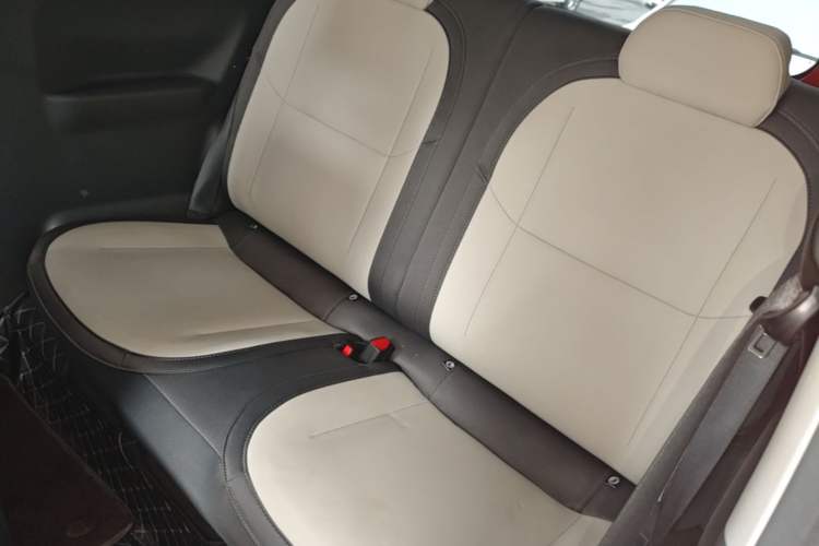 Used Geely Galaxy Panda 2025 210km Panda Rider Left Rear Seat