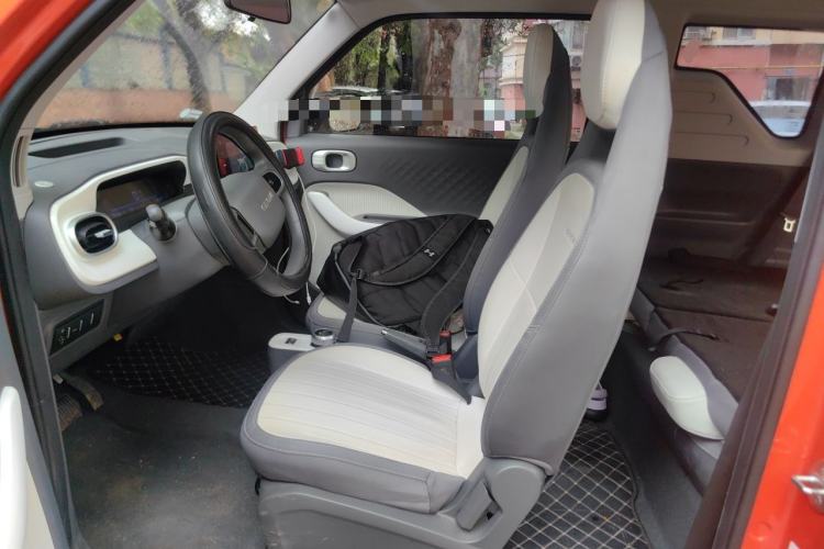 Used Geely Galaxy Panda 2025 210km Panda Rider Left Rear Seat