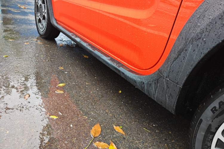 Used Geely Galaxy Panda 2025 210km Panda Rider Left Side Sill
