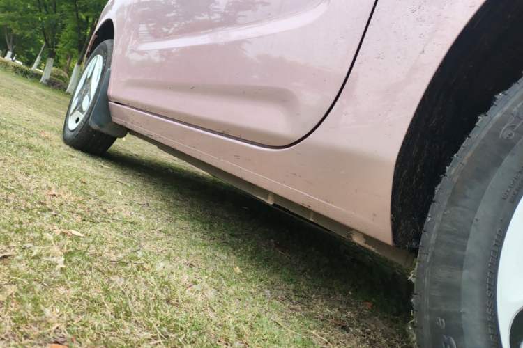 Used Geely Galaxy Panda 2025 210 km – Yuanqi Bear Left Side Sill