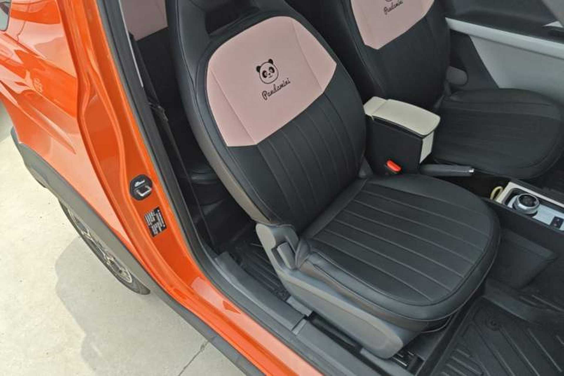 Used Geely Galaxy Panda 2025 210 km – Yuanqi Bear Right Front Seat