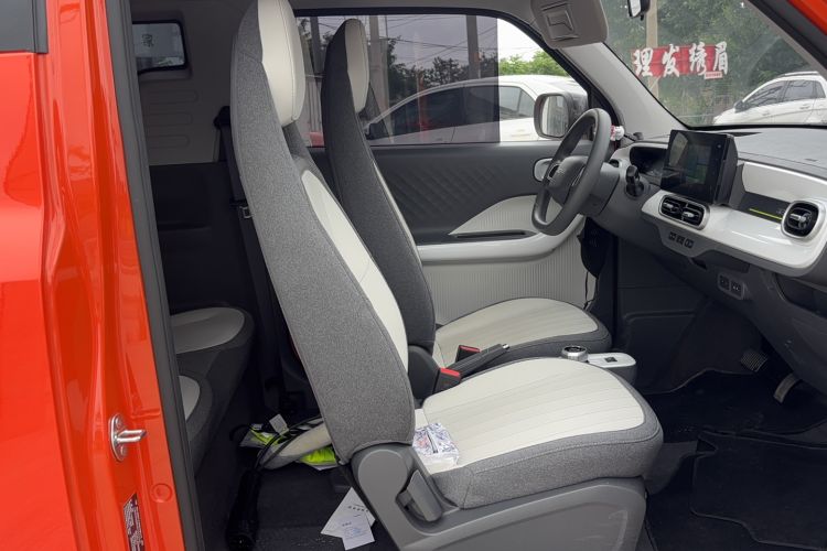 Used Geely Galaxy Panda 2025 210km Panda Rider Right Front Seat