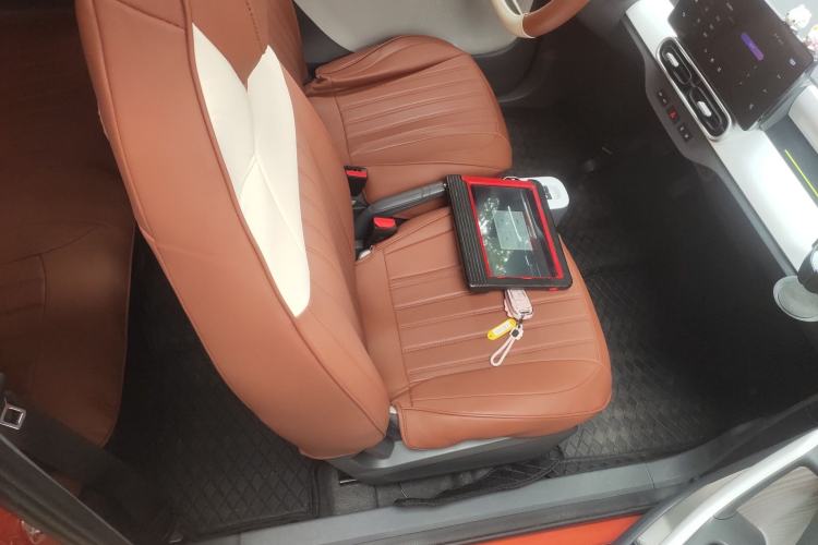 Used Geely Galaxy Panda 2025 210km Panda Rider Right Front Seat