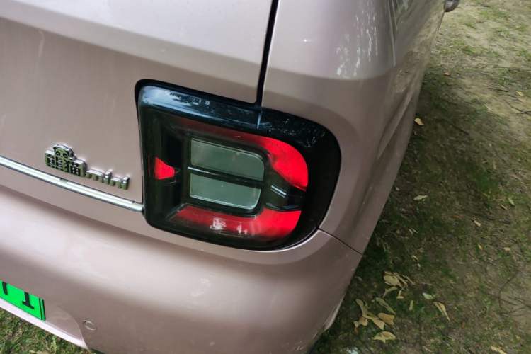 Used Geely Galaxy Panda 2025 210 km – Yuanqi Bear Right Rear Taillight