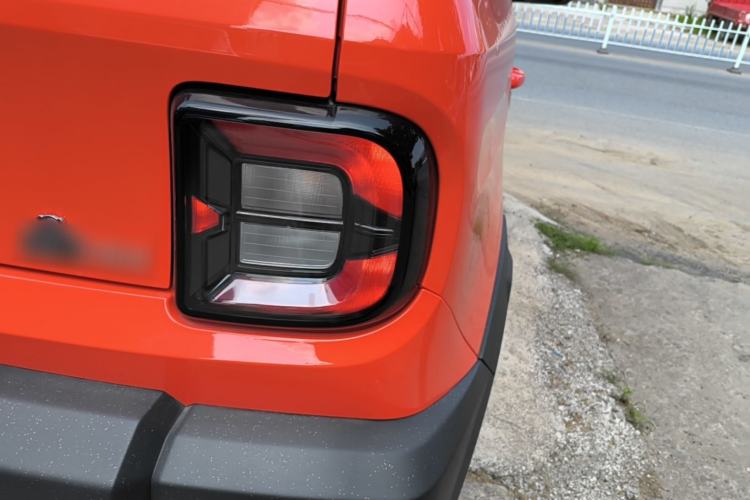 Used Geely Galaxy Panda 2025 210km Panda Rider Right Rear Taillight