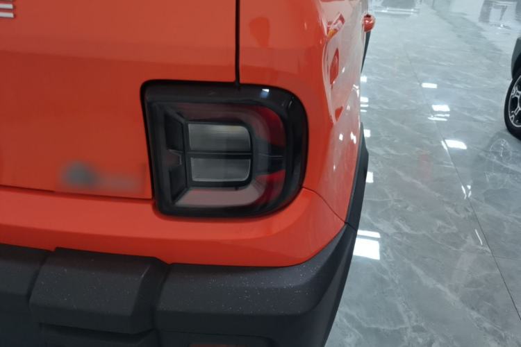 Used Geely Galaxy Panda 2025 210km Panda Rider Right Rear Taillight