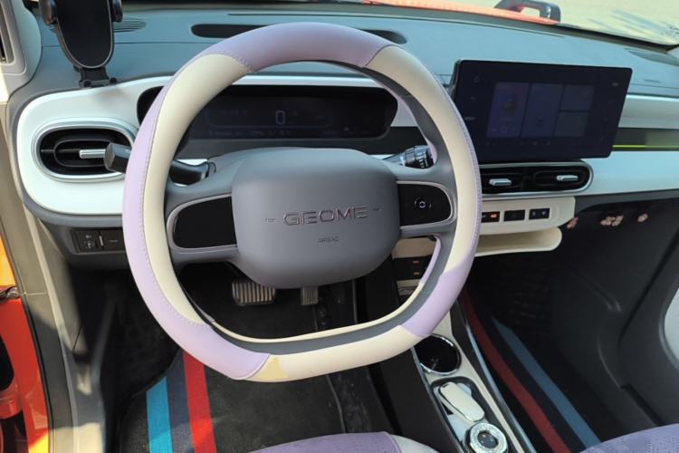 Used Geely Galaxy Panda 2025 210km Panda Rider Steering Wheel