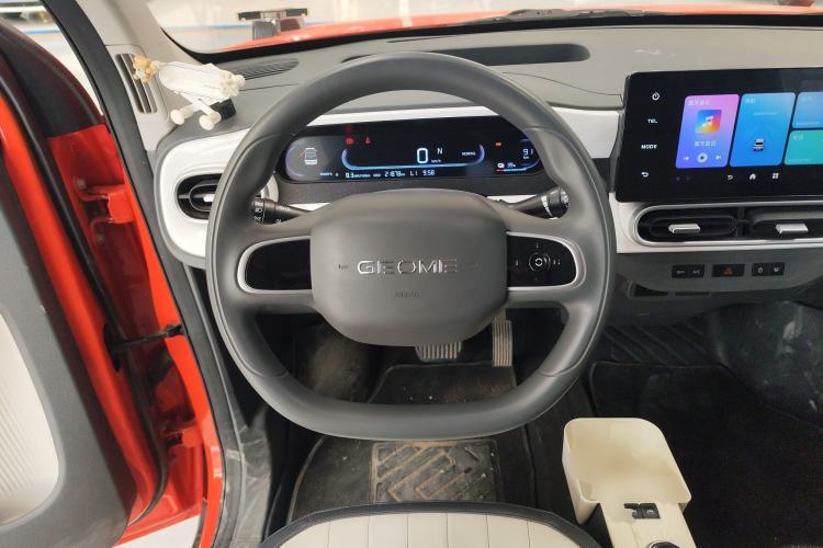 Used Geely Galaxy Panda 2025 210km Panda Rider Steering Wheel