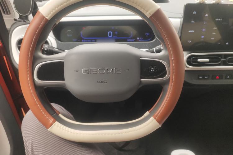Used Geely Galaxy Panda 2025 210km Panda Rider Steering Wheel