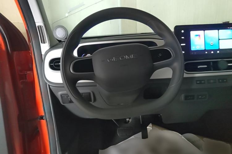 Used Geely Galaxy Panda 2025 210km Panda Rider Steering Wheel