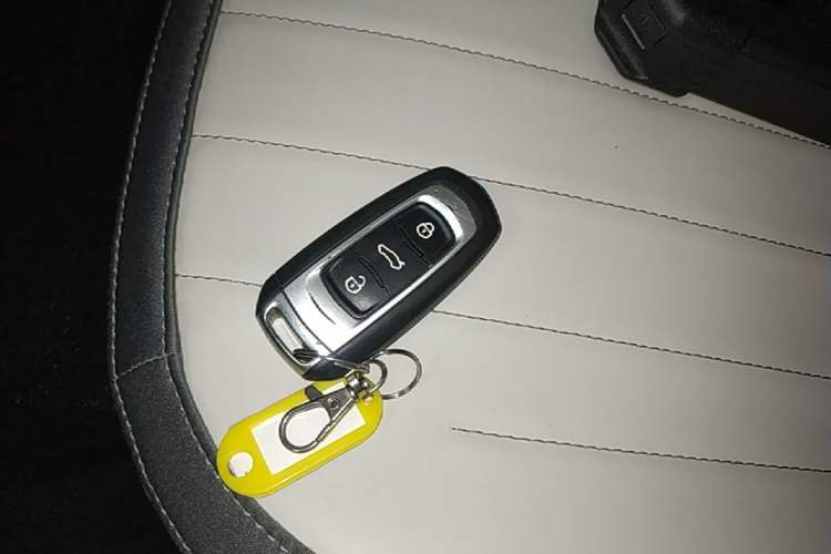 Used Geely Galaxy Panda 2025 210km Panda Rider Vehicle Key