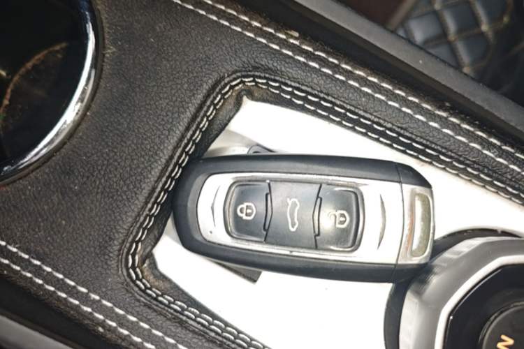 Used Geely Galaxy Panda 2025 210km Panda Rider Vehicle Key
