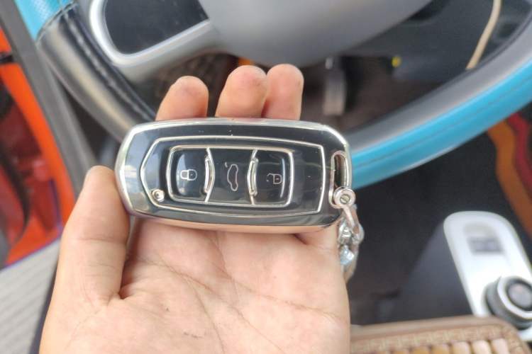 Used Geely Galaxy Panda 2025 210km Panda Rider Vehicle Key