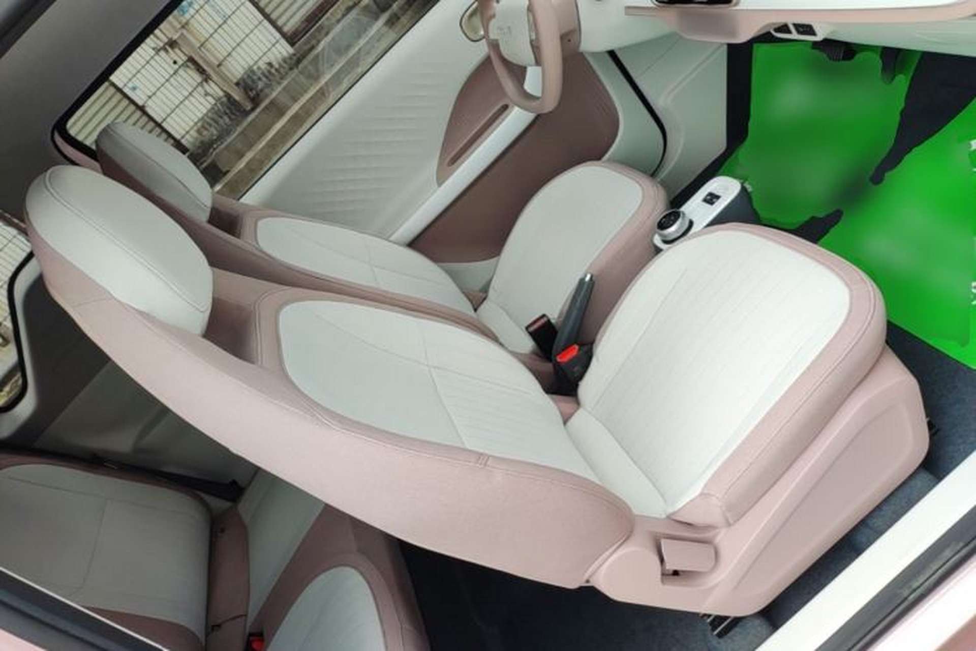 Used Geely Galaxy Panda 2025 210 km – Yuanqi Bear Right Front Seat