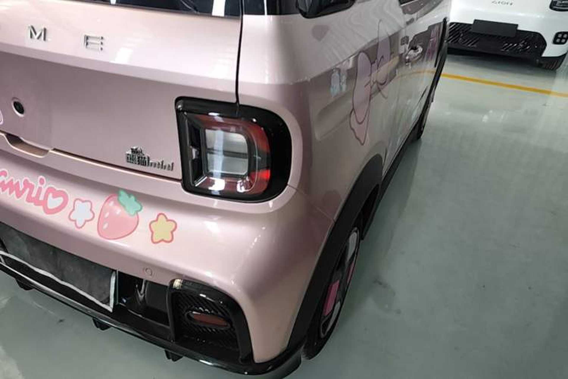 Used Geely Galaxy Panda 2025 210km Panda Kart Right Rear Taillight