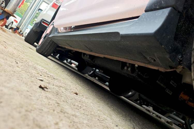 Used Geely Galaxy Panda 2025 210km Panda Kart Right Side Sill