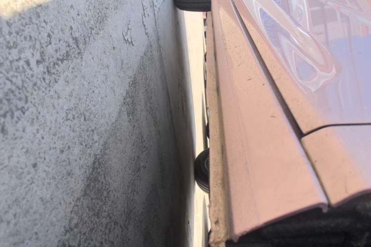 Used Geely Galaxy Panda 2025 210 km – Yuanqi Bear Right Side Sill