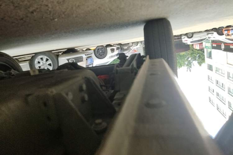 Used Geely Galaxy Panda 2025 210 km – Yuanqi Bear Right Side Sill