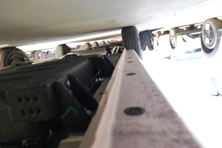 Used Geely Galaxy Panda 2025 210 km – Yuanqi Bear Right Side Sill