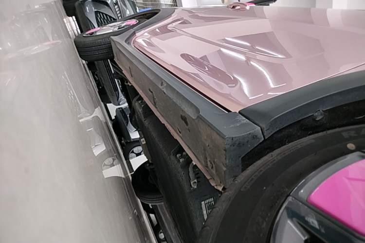 Used Geely Galaxy Panda 2025 210km Panda Kart Right Side Sill