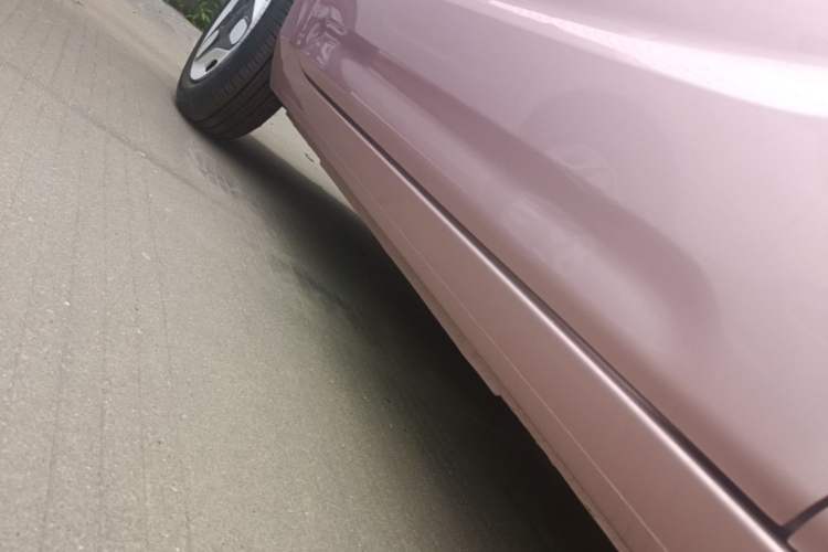 Used Geely Galaxy Panda 2025 210 km – Yuanqi Bear Right Side Sill