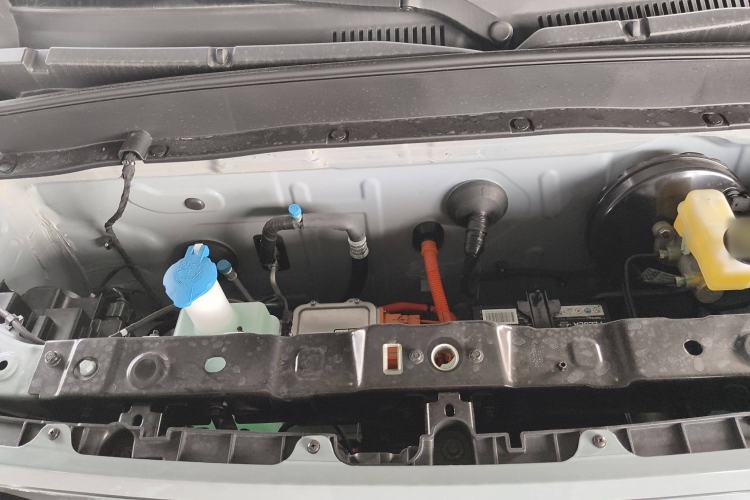 Used Geely Galaxy Panda 2025 210km Panda Kart Engine Bay