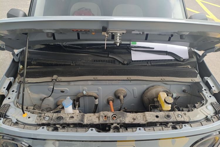 Used Geely Galaxy Panda 2025 210km Panda Kart Engine Bay