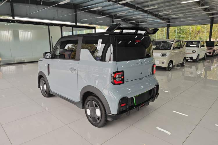 Used Geely Galaxy Panda 2025 210km Panda Kart Exterior 8