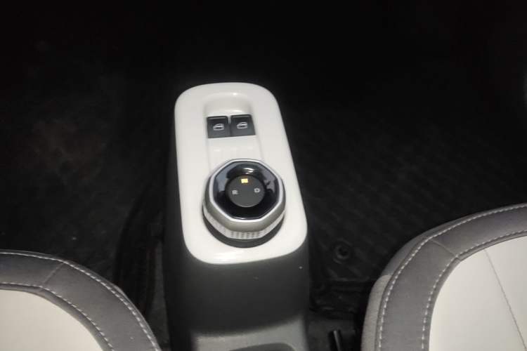 Used Geely Galaxy Panda 2025 210km Panda Kart Gear Lever