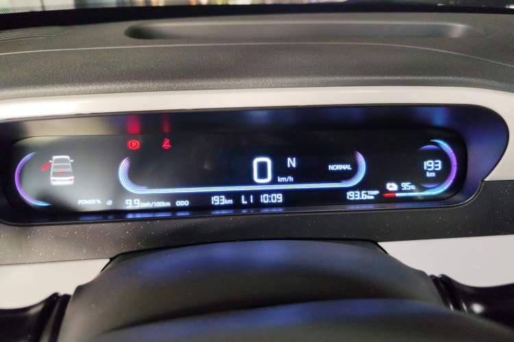 Used Geely Galaxy Panda 2025 210km Panda Kart Instrument Cluster