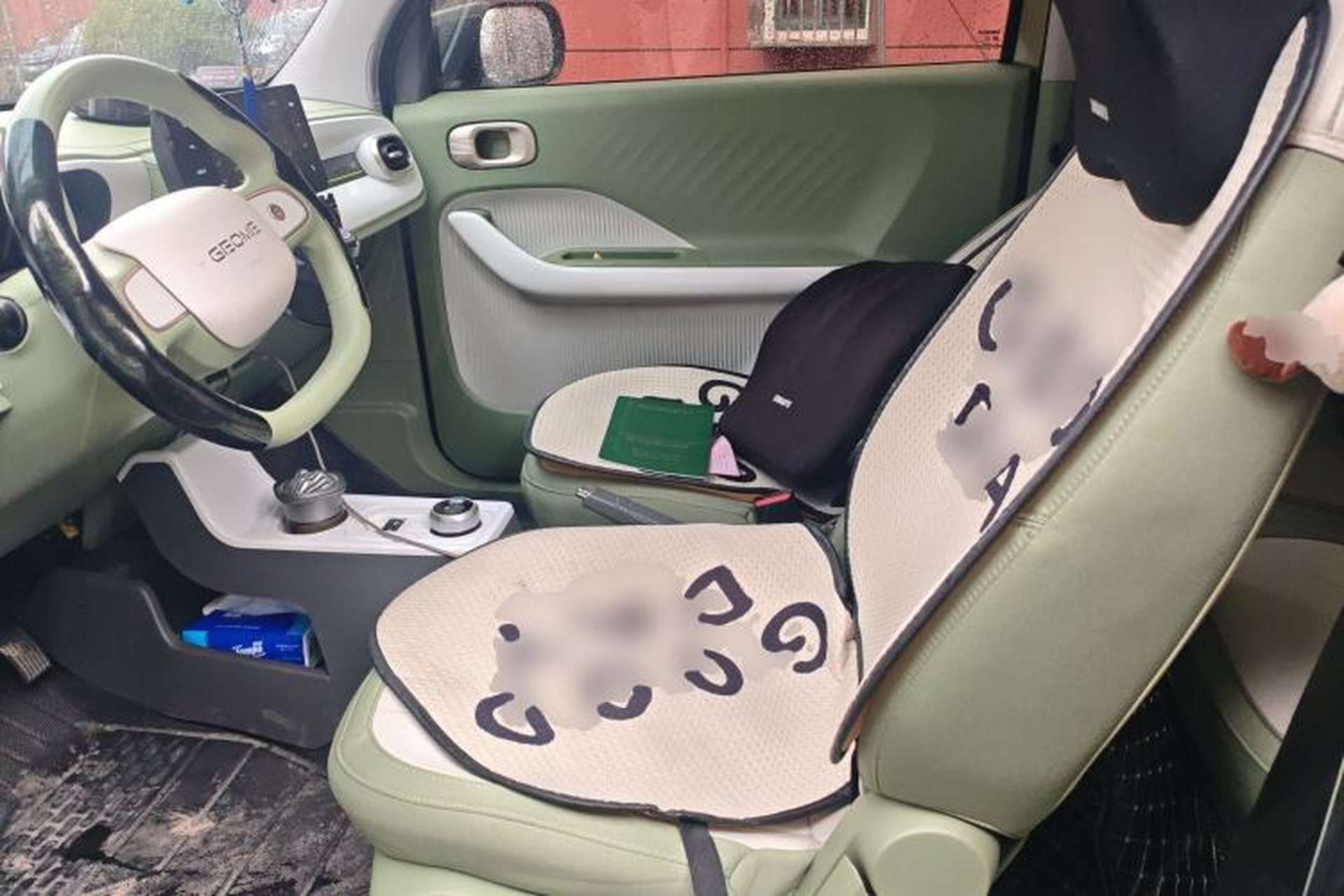 Used Geely Galaxy Panda 2025 210km Panda Rider Left Front Seat