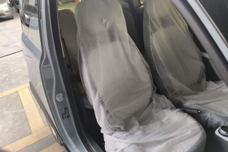 Used Geely Galaxy Panda 2025 210km Panda Kart Right Front Seat