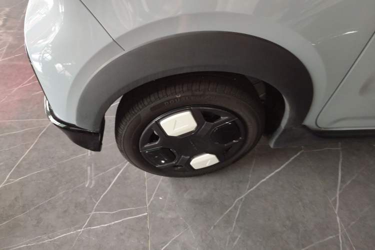 Used Geely Galaxy Panda 2025 210km Panda Kart Right Rear Wheel Hub