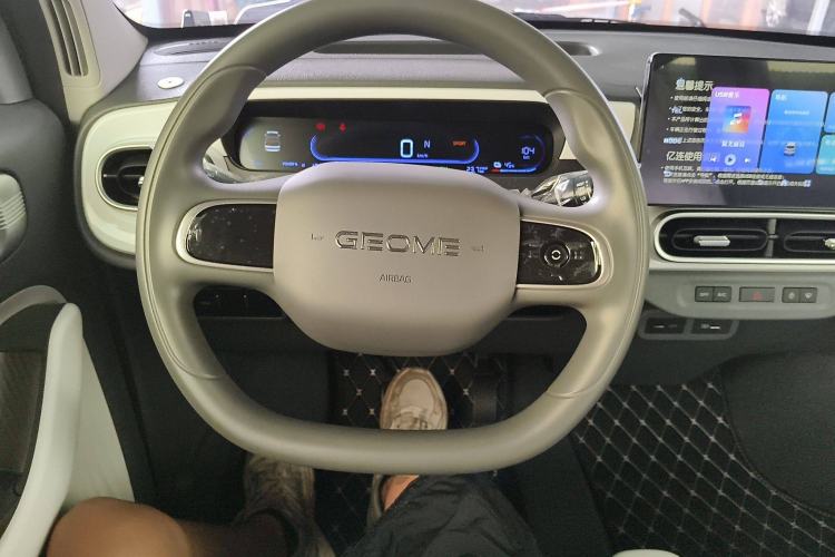 Used Geely Galaxy Panda 2025 210km Panda Kart Steering Wheel