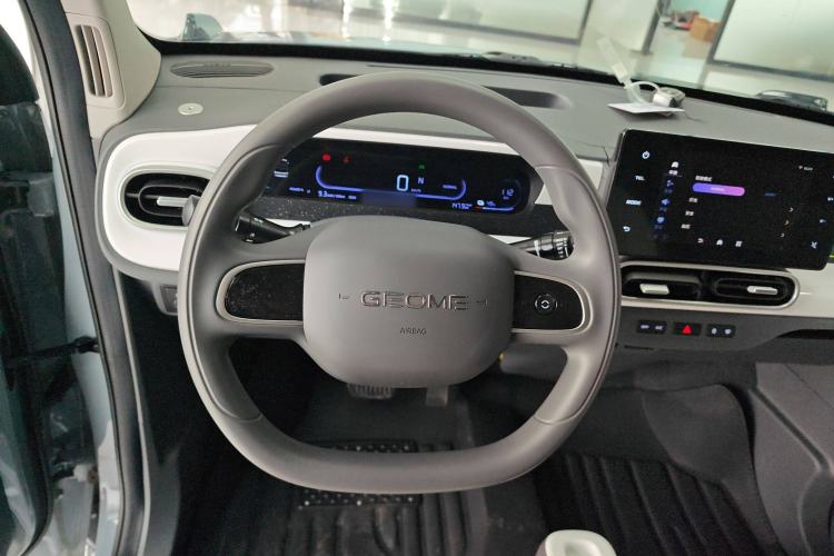 Used Geely Galaxy Panda 2025 210km Panda Kart Steering Wheel