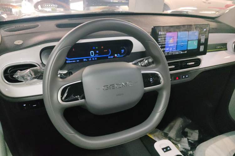 Used Geely Galaxy Panda 2025 210km Panda Kart Steering Wheel